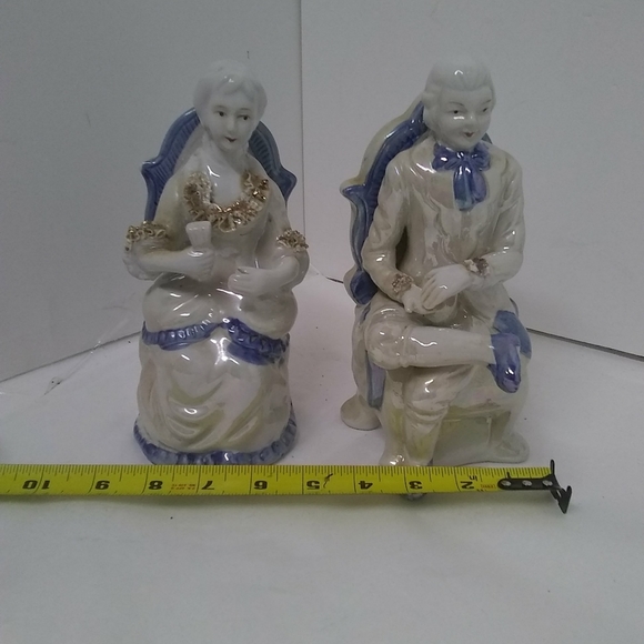 VTGE Male & Female Victorian Figurines 8" Blue & White w/Gold Trim Collectible - Picture 6 of 8